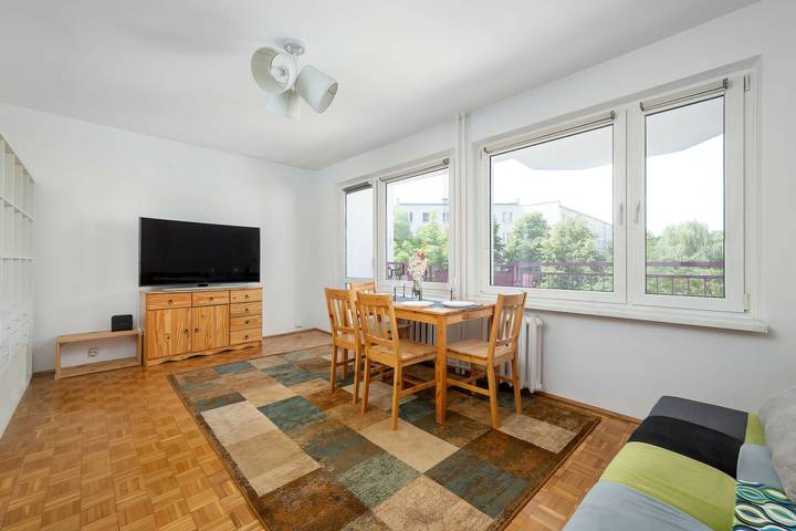 Apartamento entero, Spacious Apartment for Friends | Balcony & Workspace in Breslavia, Lower Silesia
