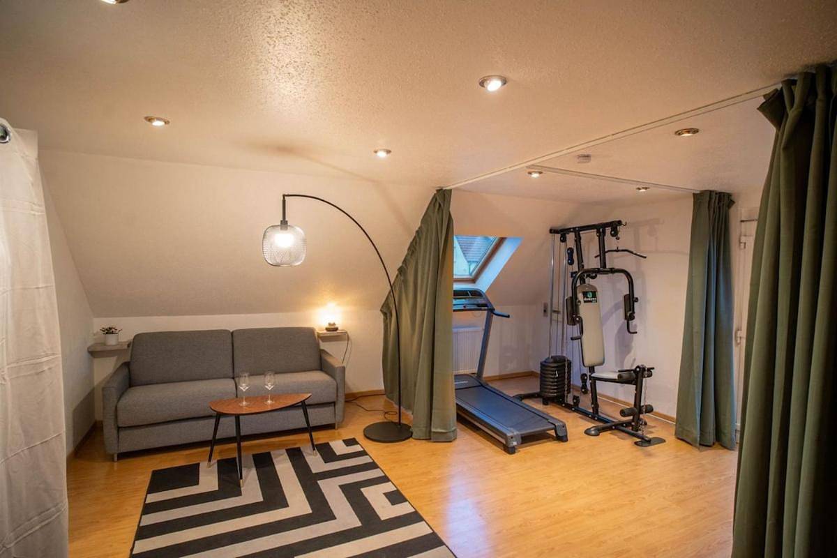 Appartement entier, Two-Bedroom Apartment in Bollwiller, Région de Guebwiller