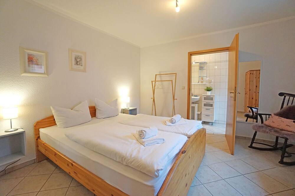 Ganze Wohnung, Ferienwohnung Morgensonne - Ferienhaus Strandstraße in Zinnowitz, Usedomer Norden