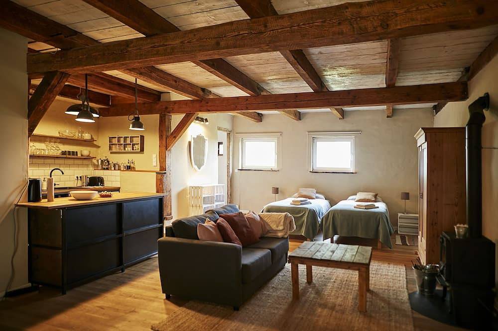 Ganze Wohnung, Loft Apartment auf der Cavalan Ranch in Laage, Mecklenburgische Ostseeküste