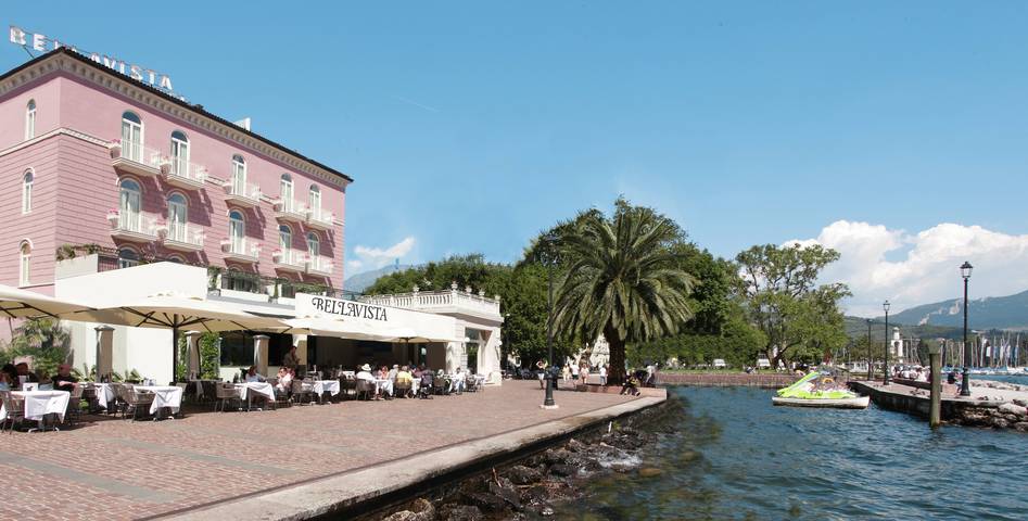Appartamento intero, Appartamento 'Monolocale Classic (20 m²)' vista città, Wi-Fi e aria condizionata in Riva del Garda, Prealpi Gardesane