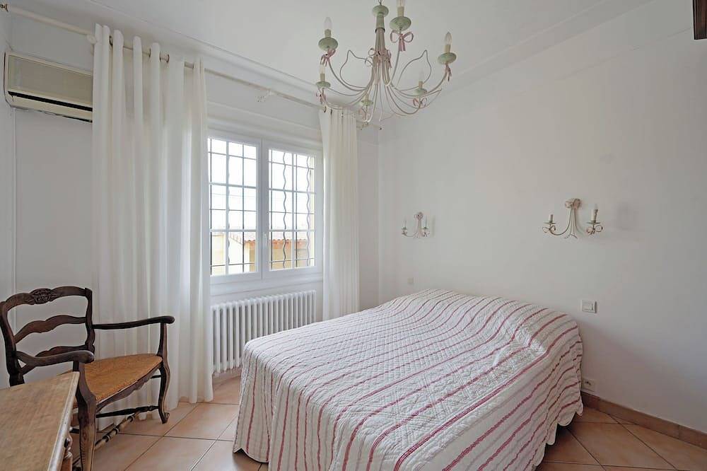 La Parenthèse Provençale – House with Pool, A/C, Wifi in Saint-Saturnin-lès-Avignon, Vaucluse