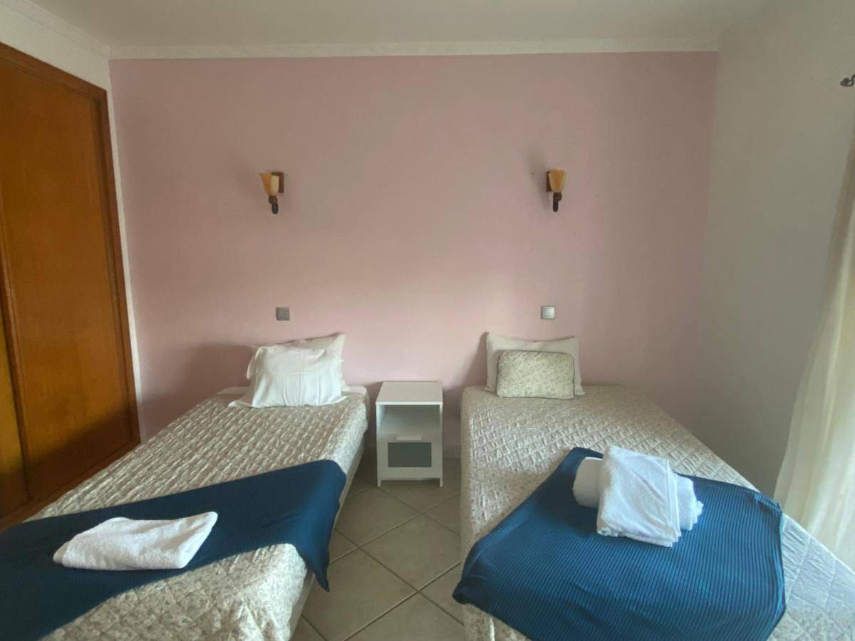 Lagos Marina Guest House in São Sebastião, São Gonçalo de Lagos