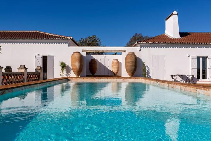 Villa pour 8 personnes, avec Terrasse ainsi que Jardin et Piscine à Évora
