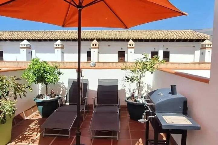 Ferienwohnung für 5 Personen, mit Balkon und Pool - 1