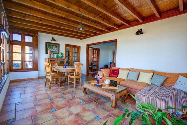 Casa rural para 4 personas, con piscina además de jardín y vistas en Tinajo - 4