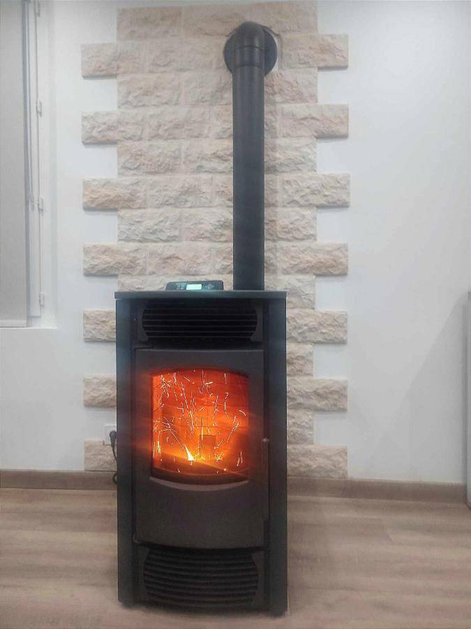 Location de vacances pour 6 personnes, avec jardin et vue à Berville-sur-Mer - 4