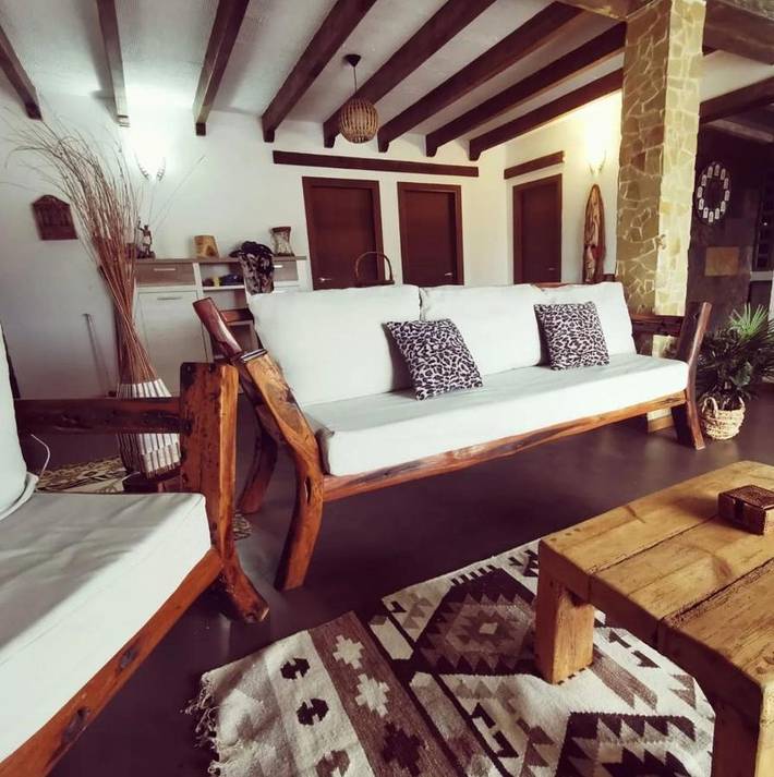 Chalet para 8 personas, con jardín además de jacuzzi y piscina, Familias con niños en Provincia de Valencia - 4