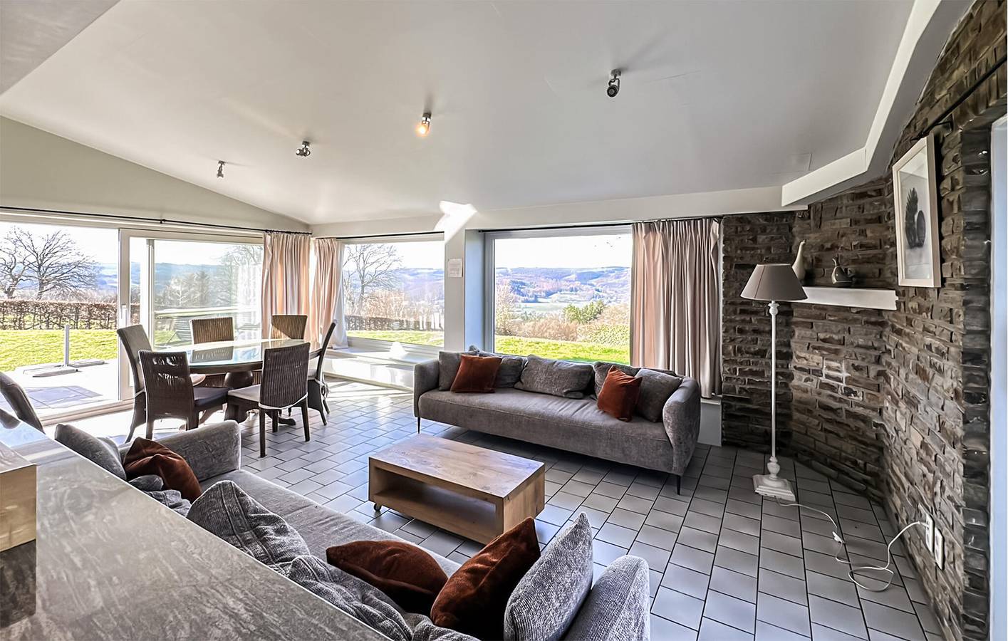 Maison de vacances pour 10 personnes avec sauna in Beffe, Rendeux