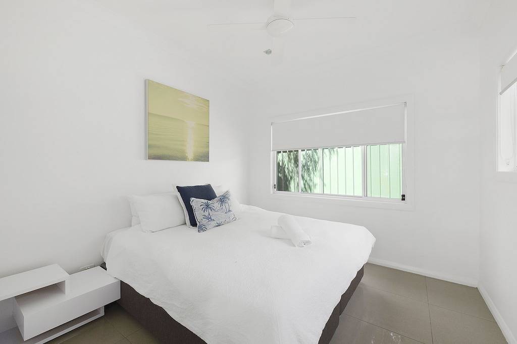 Fingal Bay Beach House - Water Views and Seconds From the Beach in Fingal Bay, Hunter Valley