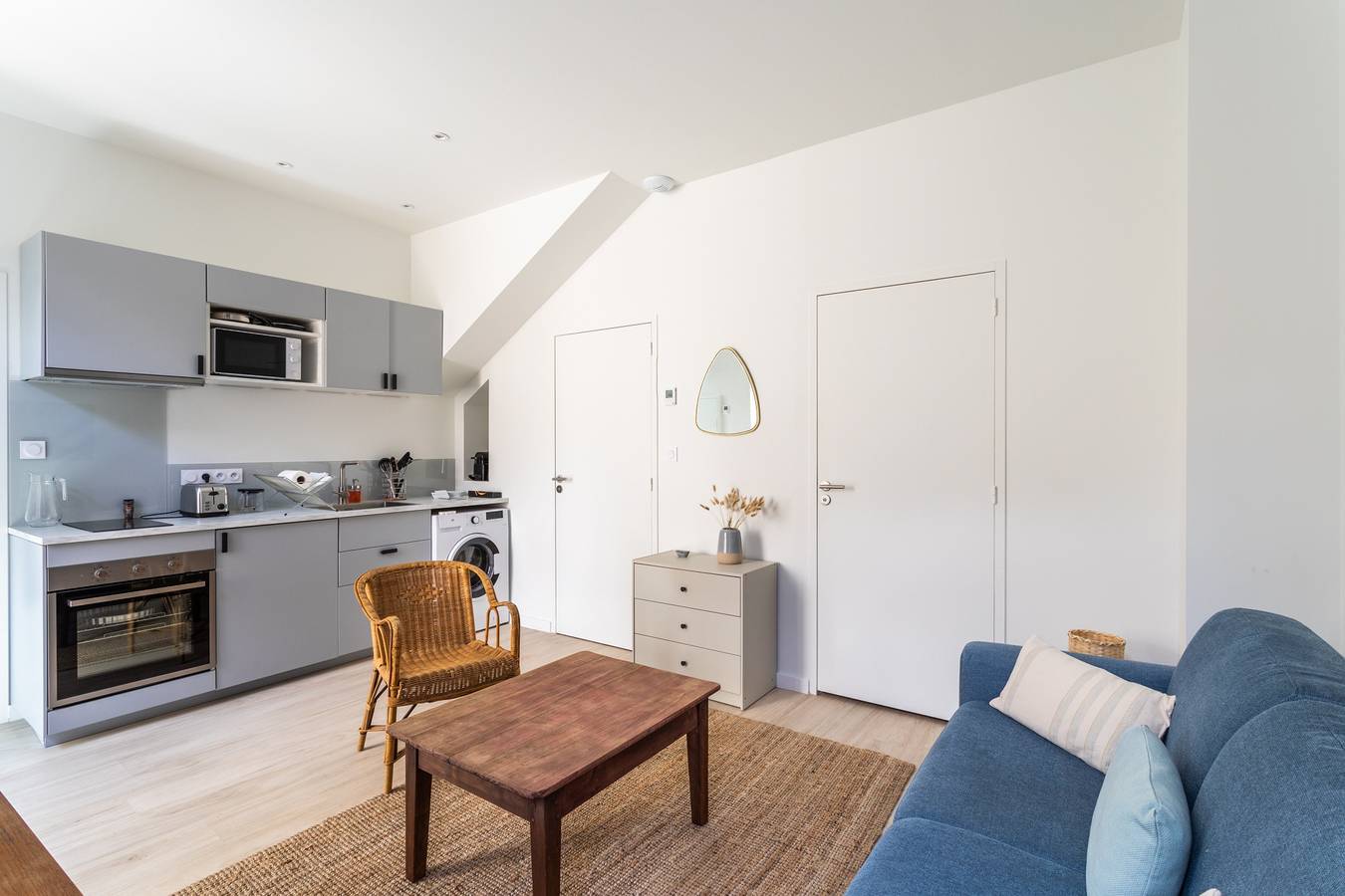 Appartement entier, La cour des Carmélites 1 - Appt calme en centre-ville in Rennes, Région de Rennes