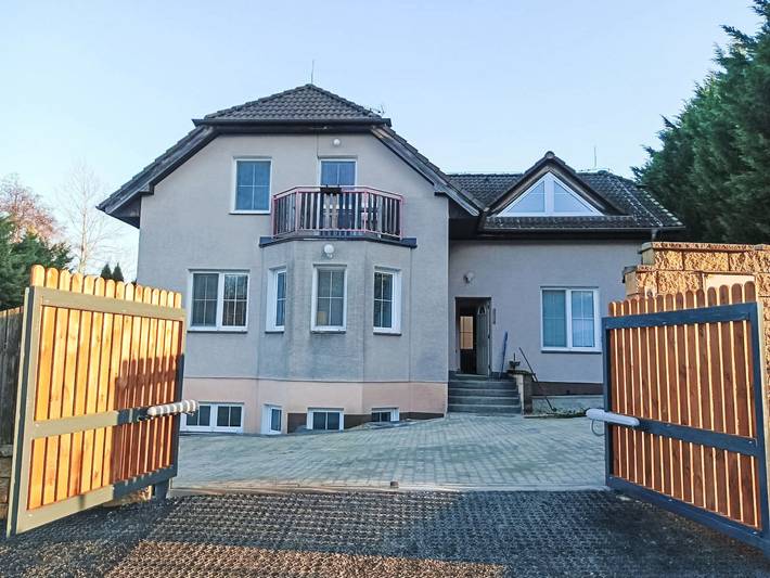 Wellness Villa near Prague - all inclusive in Vranov, Beneschau