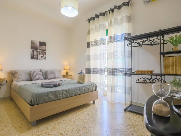B&B für 2 Personen, mit Balkon in Salerno