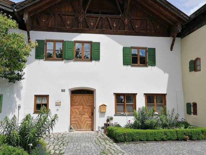 Ferienwohnung für 6 Personen, mit Balkon, kinderfreundlich in Geigenbaumuseum Mittenwald
