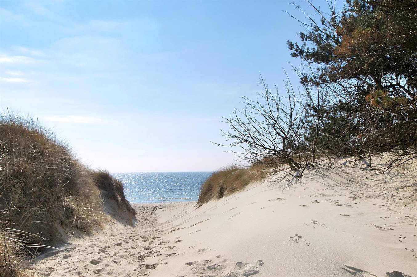 Awesome home in Aakirkeby w/ Wifi and 3 Bedrooms in Østre Sømarken, Pedersker