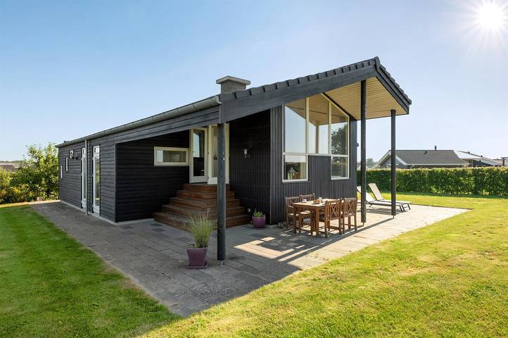 Ferienhaus für 6 Personen, mit Sauna und Whirlpool in Flovt Strand