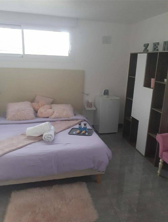 Hôtel pour 2 personnes, avec balcon à Tremblay-en-France - 2