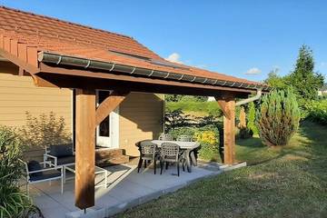 Chalet pour 4 personnes, avec terrasse et jardin à Le Tholy