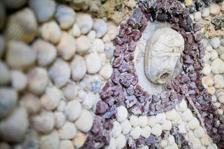 Location de vacances pour 8 personnes, avec terrasse ainsi que piscine et jardin à Saint-Hippolyte-du-Fort - 4