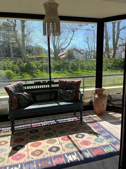 Gîte pour 8 personnes, avec terrasse et vue dans Plage Chambre d'Amour - 3