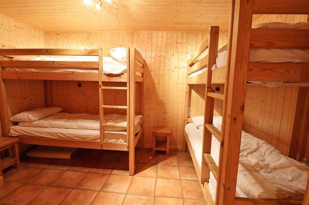 Landhaus, wifi, terrasse, kamin oder ofen für holz, parkmöglichkeiten, fernseher in Les Gets, Les Portes du Soleil
