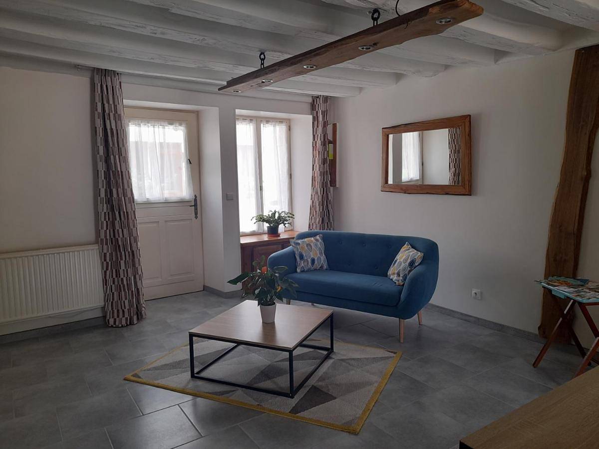 Appartement entier, Le lit de la Seine in Saint-Seine-l'Abbaye, Région de Dijon
