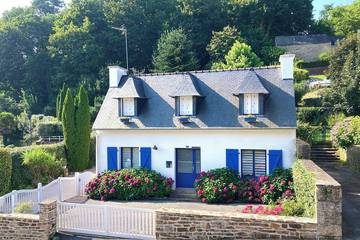 Gîte pour 3 personnes, avec terrasse et jardin, animaux acceptés à Pont-Aven