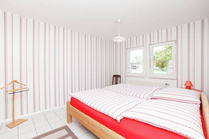 Ferienhaus für 4 Personen, mit Terrasse und Garten in Jesberg - 4