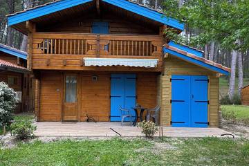 Maison de campagne pour 5 personnes, avec jacuzzi et piscine à Bias