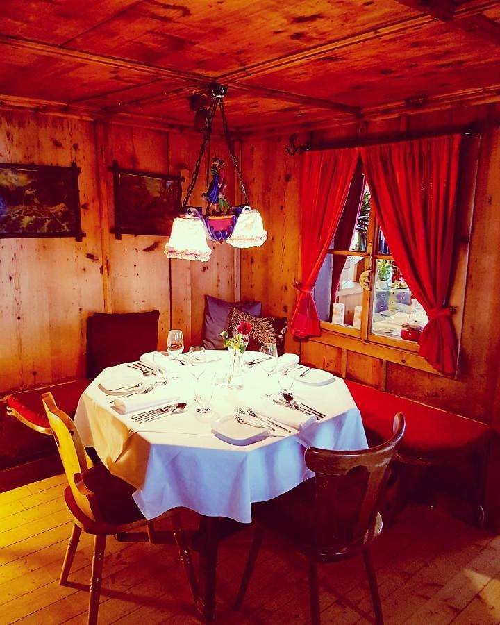 Gasthof Auerhahn in Lech am Arlberg, Arlberg