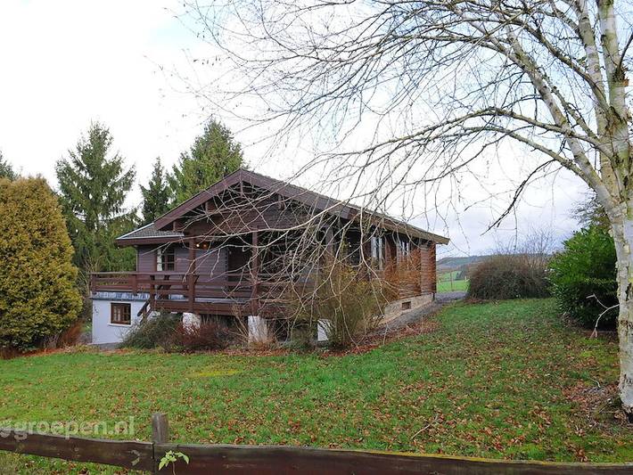 Vakantiehuis voor 8 personen, with Balkon/Terras and Whirlpool as well as Terras and Sauna in Provincie Luxemburg