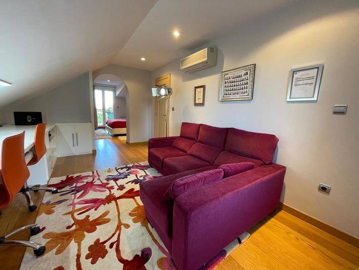 Chalet para 9 personas, con vistas y piscina además de vistas al lago y jardín en Comarca de Santander - 2