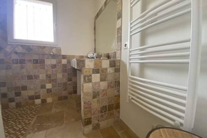 Location de vacances pour 8 personnes, avec jardin et balcon dans Plage De L Ovu Santu - 4