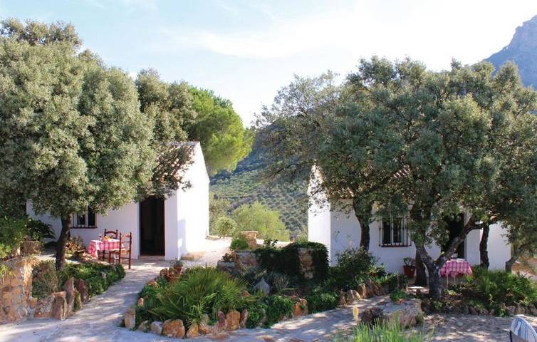 Casa rural con piscina para 4 personas, con vistas al lago y jardín además de piscina y vistas en Sierra de Cádiz - 4