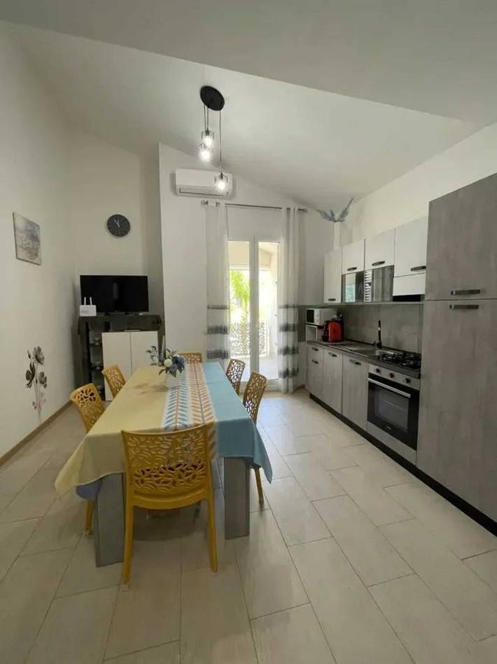 Gîte pour 5 personnes, avec balcon à Balestrate - 4