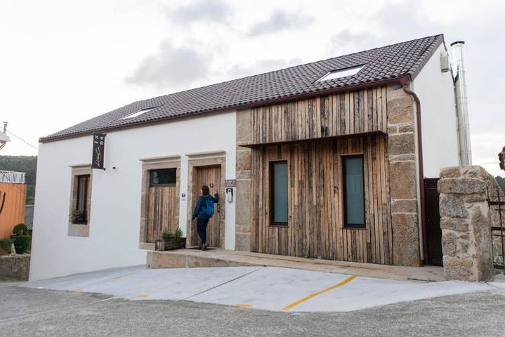 Casa rural para 2 personas, con vistas al lago además de vistas y jardín en Costa da Morte - 4