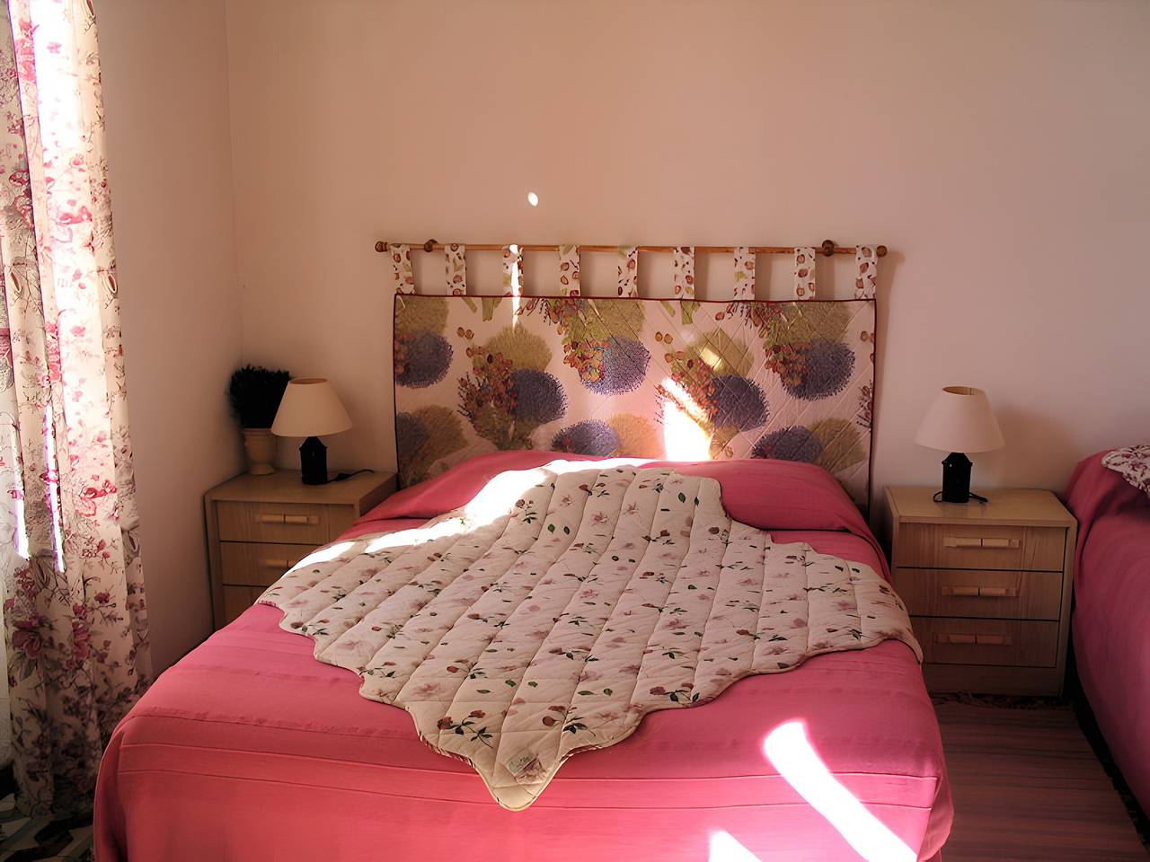 Habitación 'Parfum De Soleil' con terraza y jardín compartidos y Wi-Fi in Bédoin, Parque natural regional del Mont Ventoux