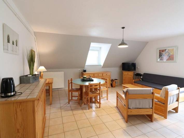 Location de vacances pour 4 personnes, avec jardin à Saint-Paul-de-Salers - 2
