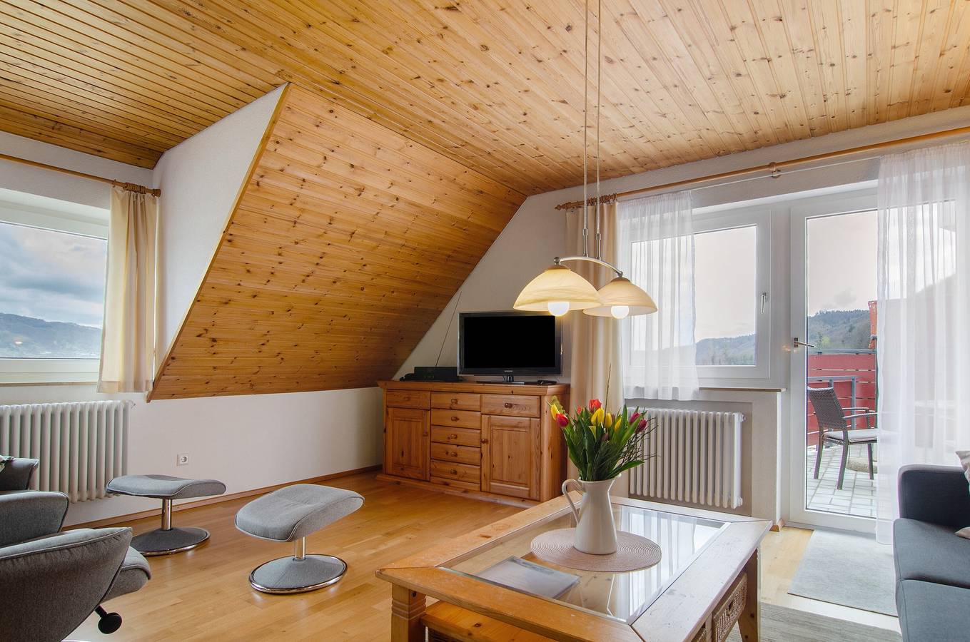 Ganze Wohnung, Fewo 7, 62qm, mit Seezugang und großer Sonnenterrasse in Bodman-Ludwigshafen, Obersee (Bodensee)