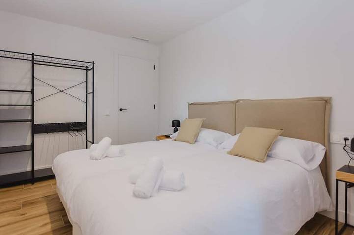 Gîte pour 6 personnes, animaux acceptés à Hostalric - 2