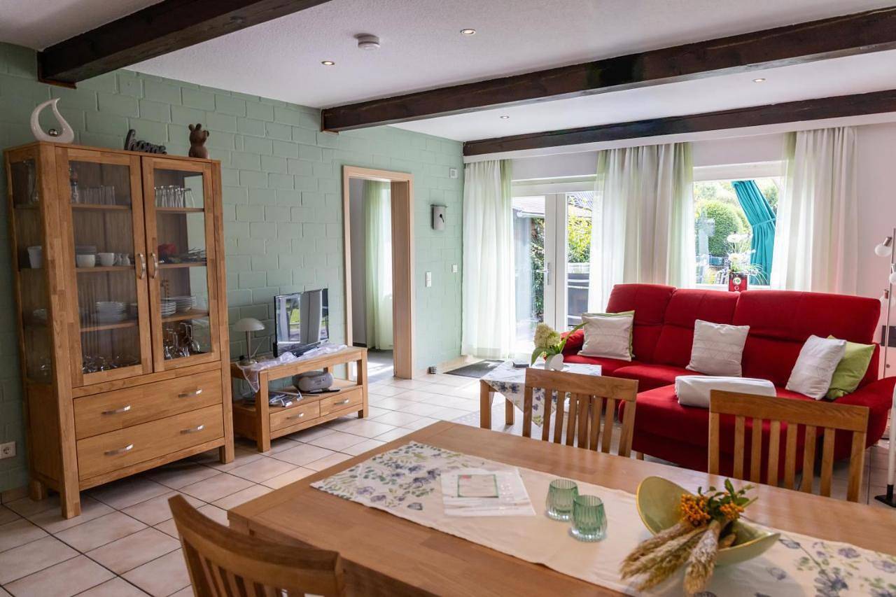 Holiday Home in Wisseler See, Kalkar