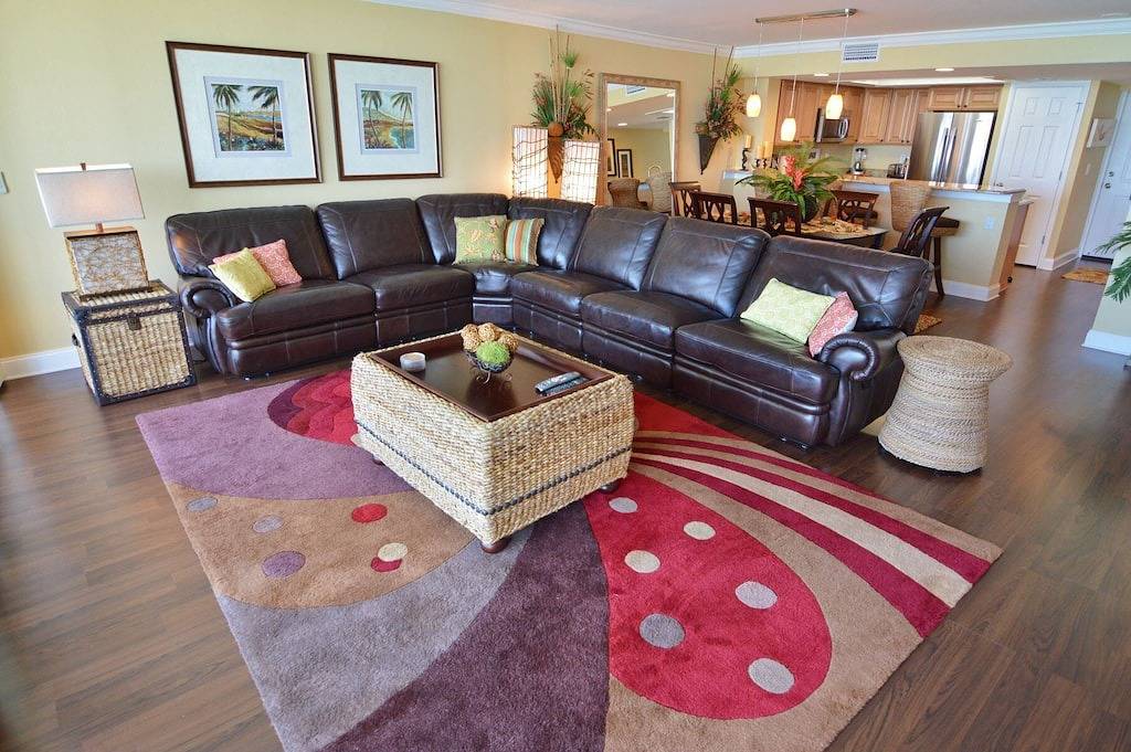 Ganze Wohnung, Beachfront 2 Bedroom Condo mit atemberaubenden Sonnenuntergängen im Sanibel Harbour Resort in Punta Rassa, Southwest Florida