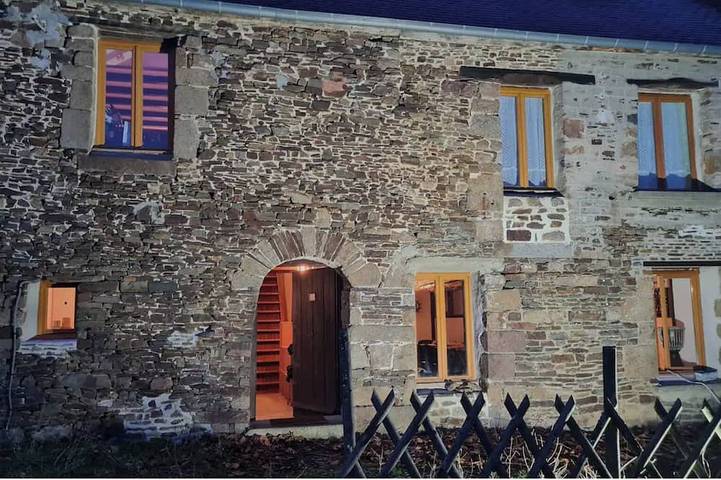 Gîte pour 8 personnes à Ménil-Hubert-sur-Orne