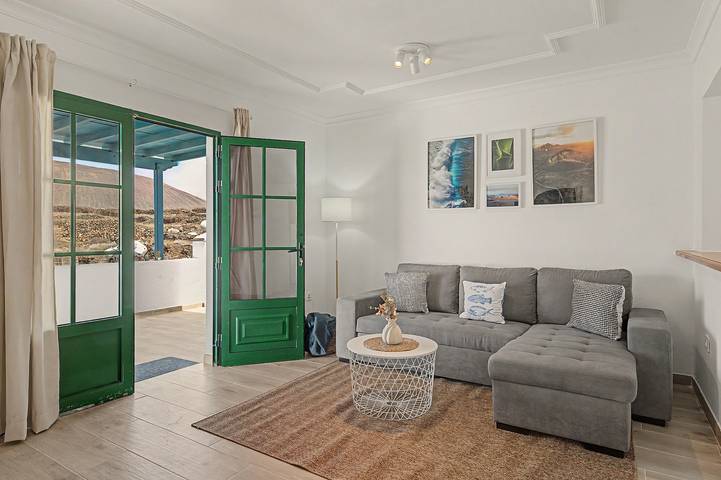 Apartamento entero, Casa Kalendra Rofe - A 200 metros de la piscina natural in Los Cocoteros, Teguise