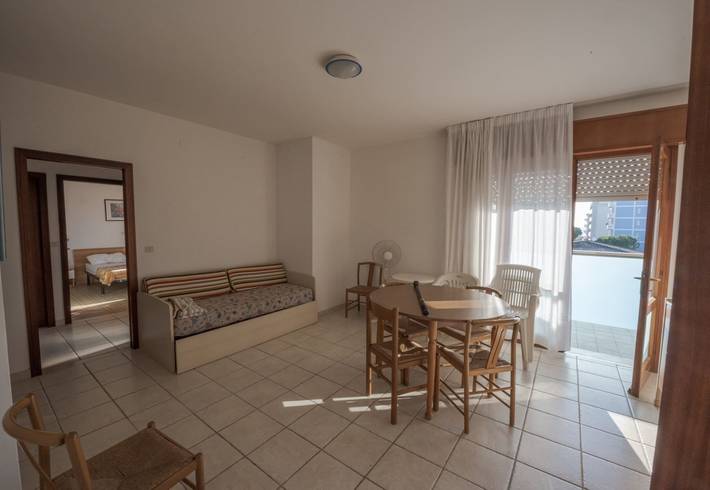 Ferienwohnung für 6 Personen, mit Balkon/Terrasse - 1