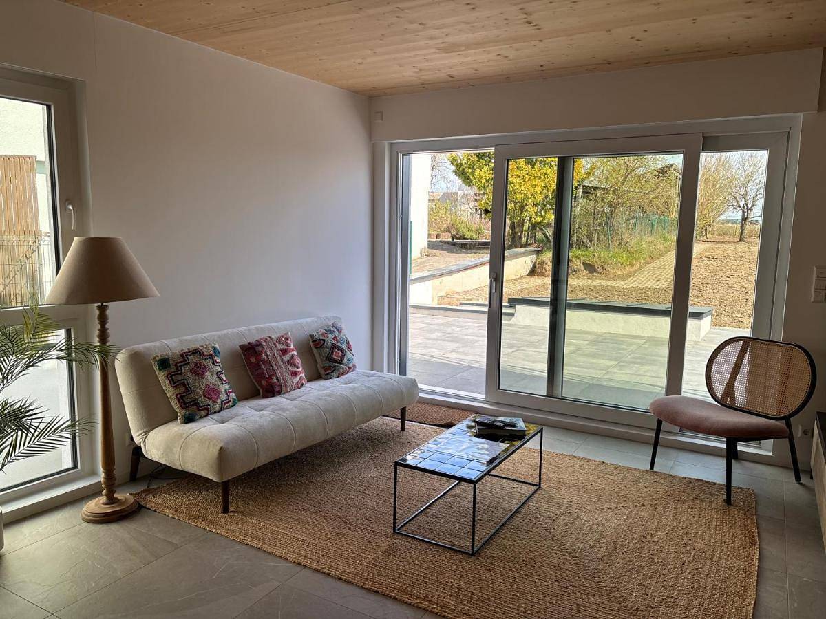 Appartement entier, New - Mullerthal Basecamp - Sleeps 6 in Beaufort (Luxembourg), Luxembourg