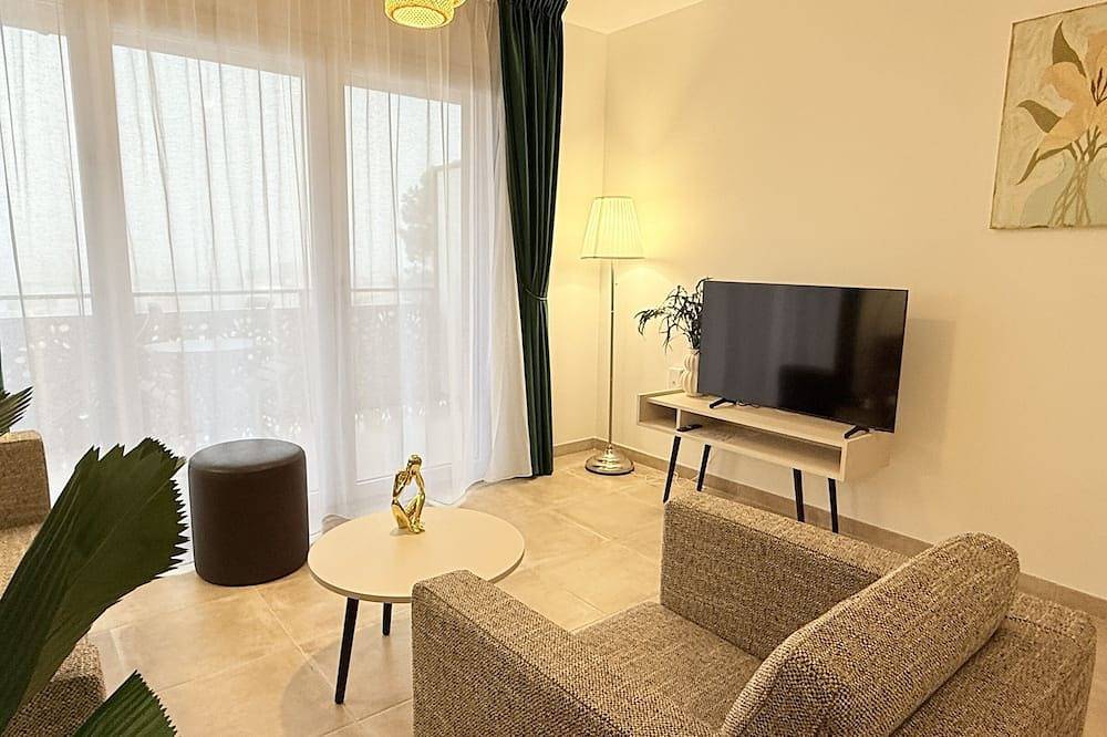 Appartement entier, Appartement avec chambre séparée in Aubenas, Ardèche
