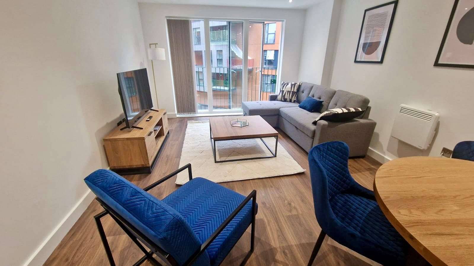 Entire apartment, Bracknell 1 Bed | Nr Station & Ascot London Links in Bracknell, Berkshire