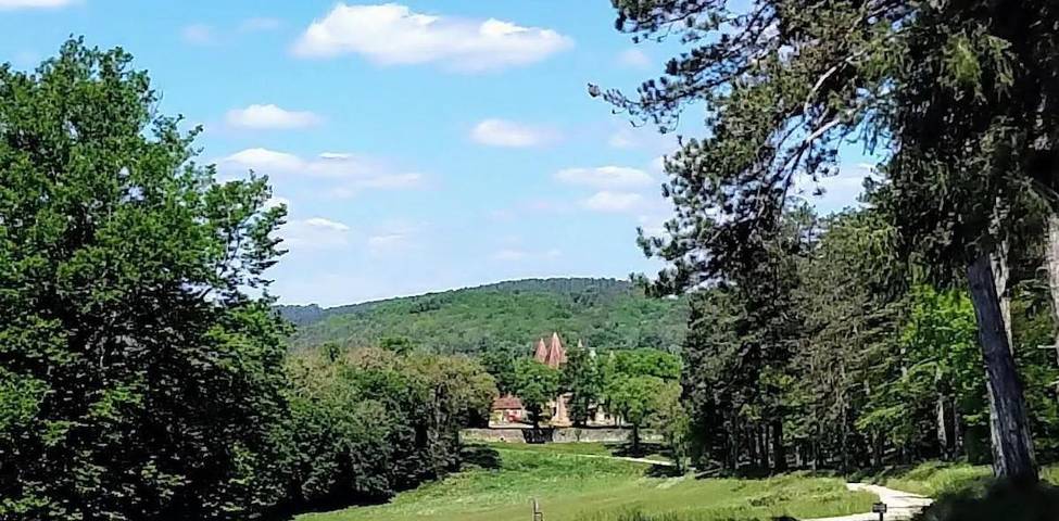 Location de vacances pour 10 personnes, avec vue et terrasse, animaux acceptés à Tursac - 3