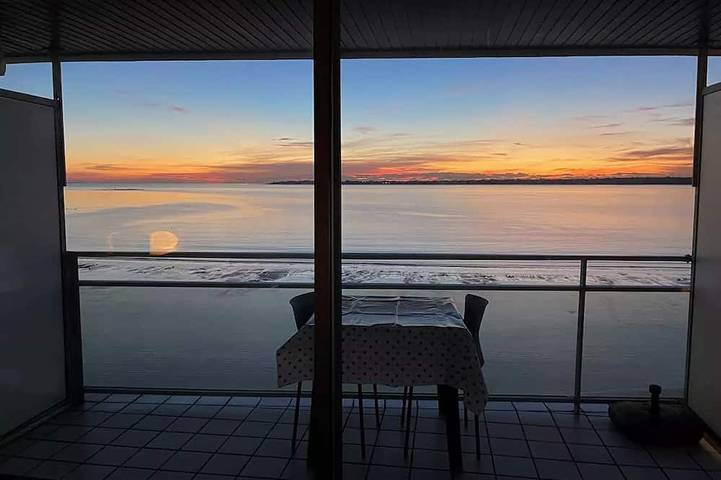 Gîte pour 2 personnes, avec balcon dans Plage Sables Blancs